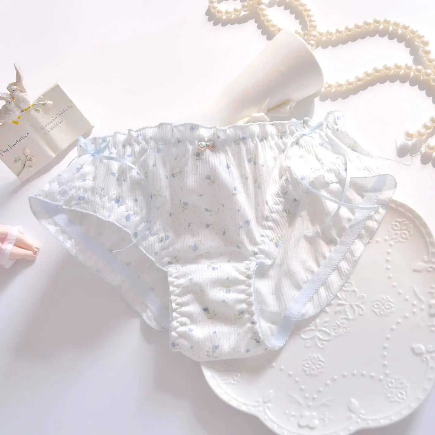 Cotton ruffle panties with bow, light blue floral print, breathable high-elasticity women's underwear