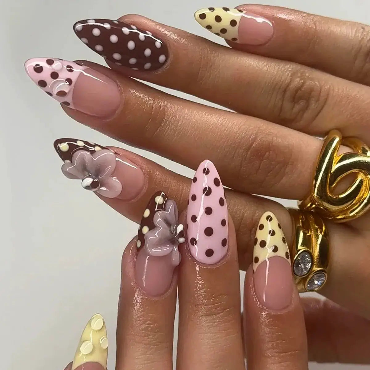 GlamNail Pink Almond Press On Nails Full Coverage Carved Flower 3D Ripple French Tips Golden Pearl Finish