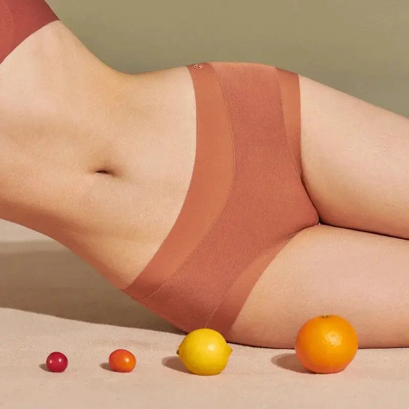 SUJIIN seamless panties for women, 3-piece peach color set, breathable antibacterial fabric, Simples Market.