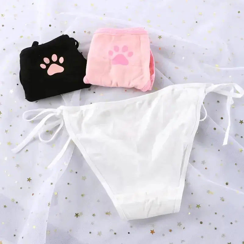 Low-waist panties set: white side-tie bikini, black paw-print and pink paw-print briefs (3pcs)