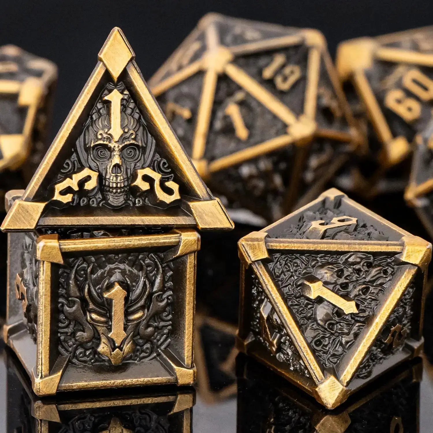 Skull And Dragon Metal Dice Set For Dungeons And Dragons Polyhedral Dice For Tabletop RPGs