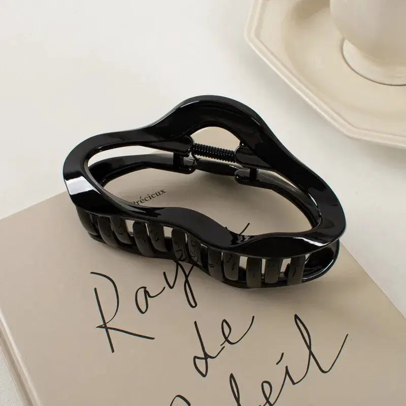 LuxeCrab Irregular Hollow Out Hair Clips Large Tortoiseshell Crab Barrettes for Women and Girls