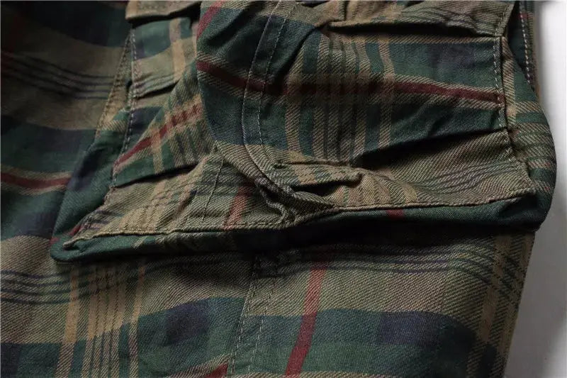 Simples Market men's plaid cargo shorts in green camouflage with cargo pockets