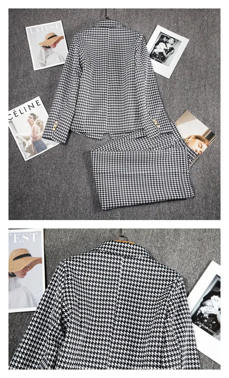 Two-piece women's long-sleeve blazer and pants set in black-and-white houndstooth by Simples Market