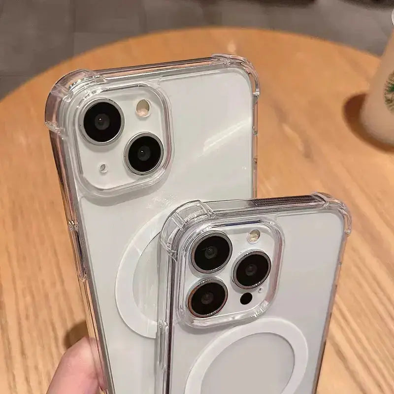 Luxury Magnetic Wireless Charge for MagSafe Case by Simples Market; clear shockproof bumper, two iPhones shown