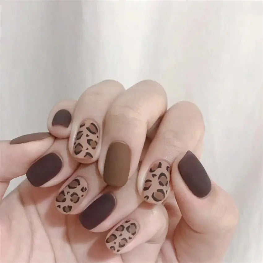GlamNails Ultra Thin Press On Nails Full Set 24 Pieces Round Head Coffin Shape Durable Flawless Manicure