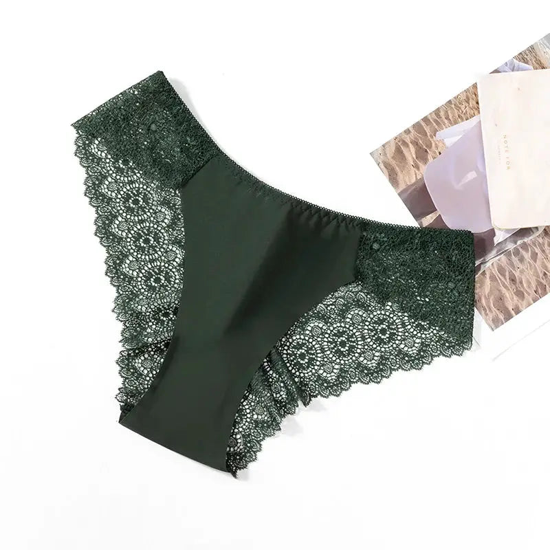 Green silk-satin lace panty from Simples Market TrowBridge 3-piece set, breathable women's underwear