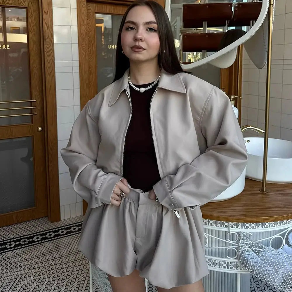 Tuularose Womens Lapel Zip Jacket Two Piece Pleated Shorts Autumn Suit