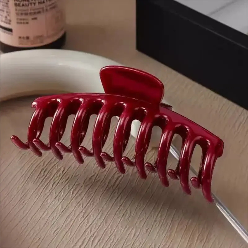 LuxeLocks Geometric Matte Hair Claw Set For Secure Slip Resistant Hold All Hair Types
