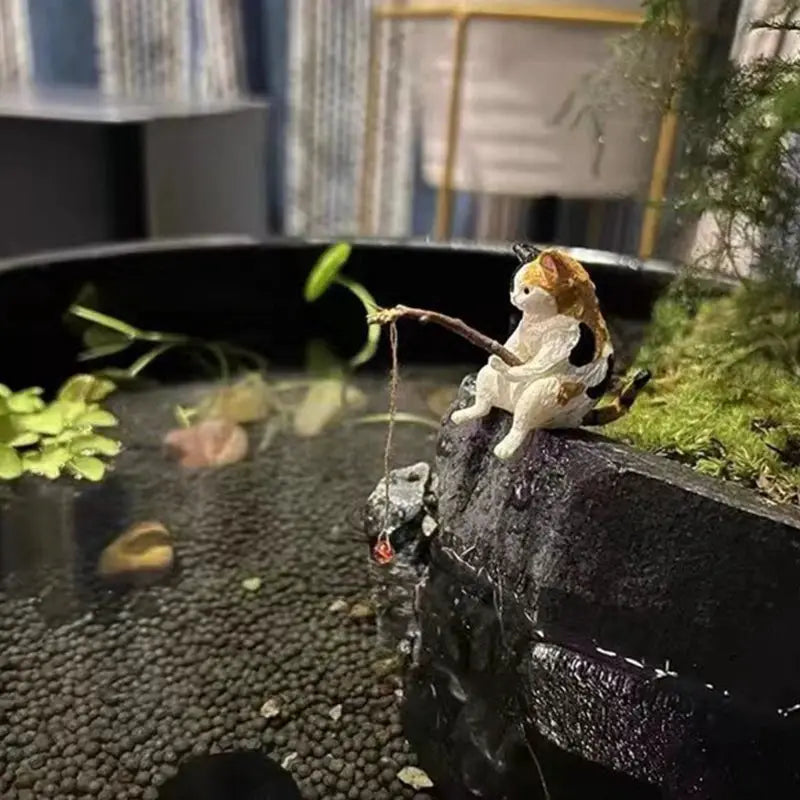Cartoon Fishing Ornament Resin Figure For Aquarium Landscaping Decor Home And Office Decoration