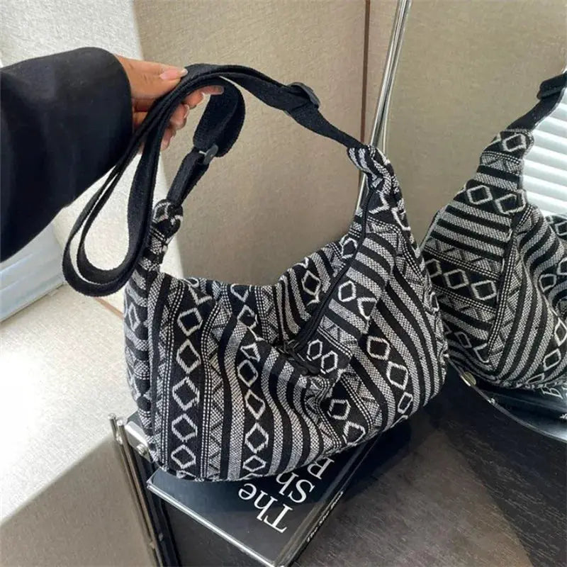 Tribal Style Foldable Crossbody Bag With Zipper Closure And Striped Flag Pattern Canvas