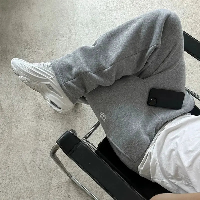 Sweatpants, gray autumn drawstring zipper, high-waist casual streetwear with a small logo on the thigh