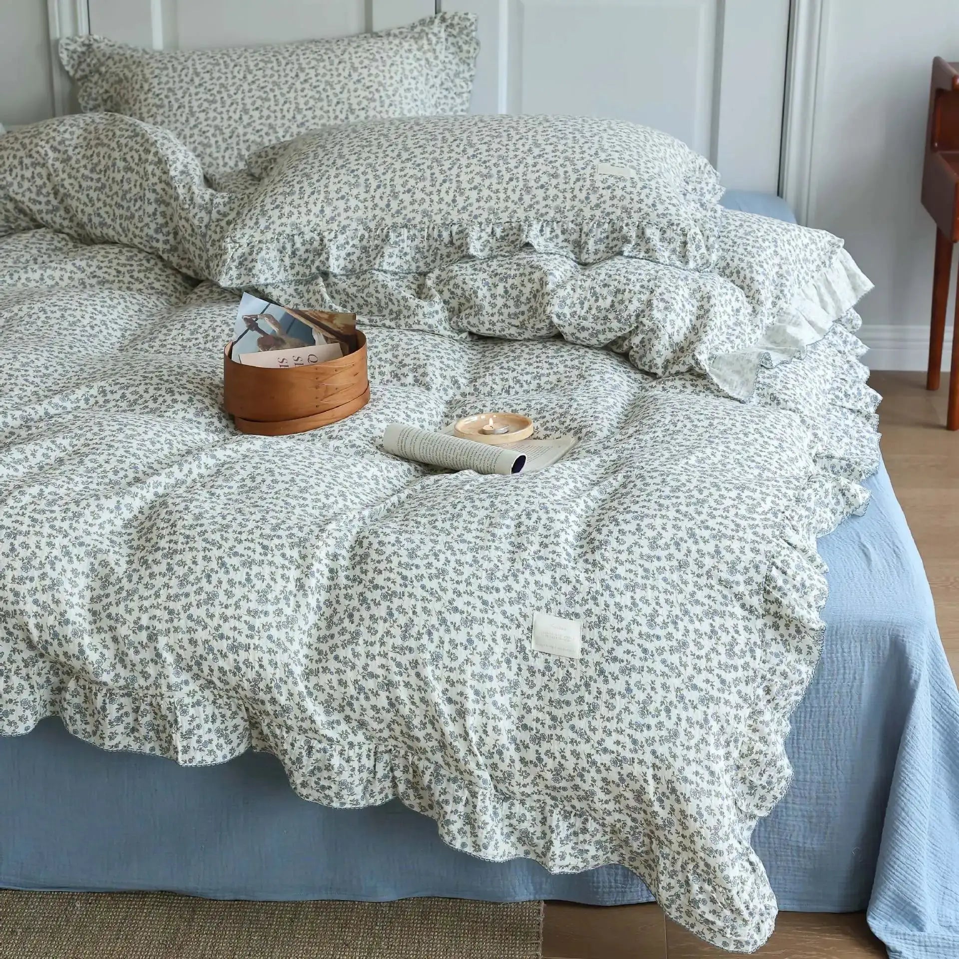 Floral gauze cotton bedding set, 3-piece with ruffle-edge duvet cover and pillowcases