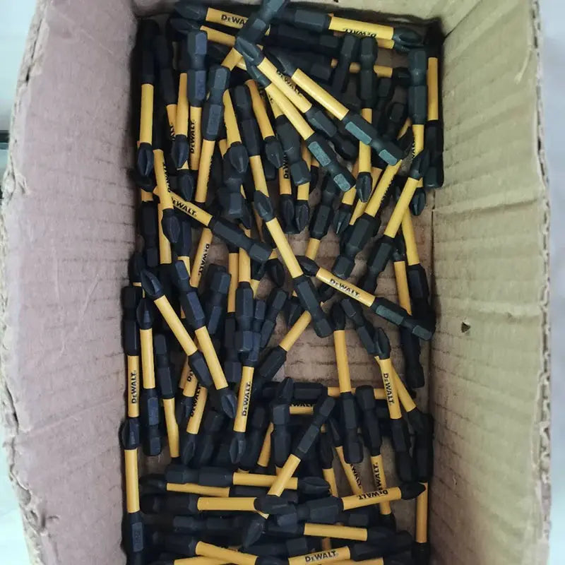 DEWALT PH2 SL8 Cross Slotted Drill Bits Sleeve Magnetic Ring Adapter Corner 25MM-89MM Hand Tool Accessories Series