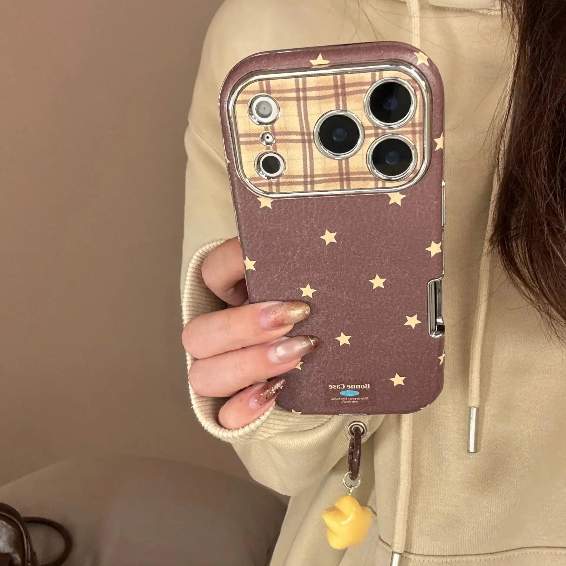 Korean retro star plaid leather texture phone case with pendant, shockproof for iPhone Pro models