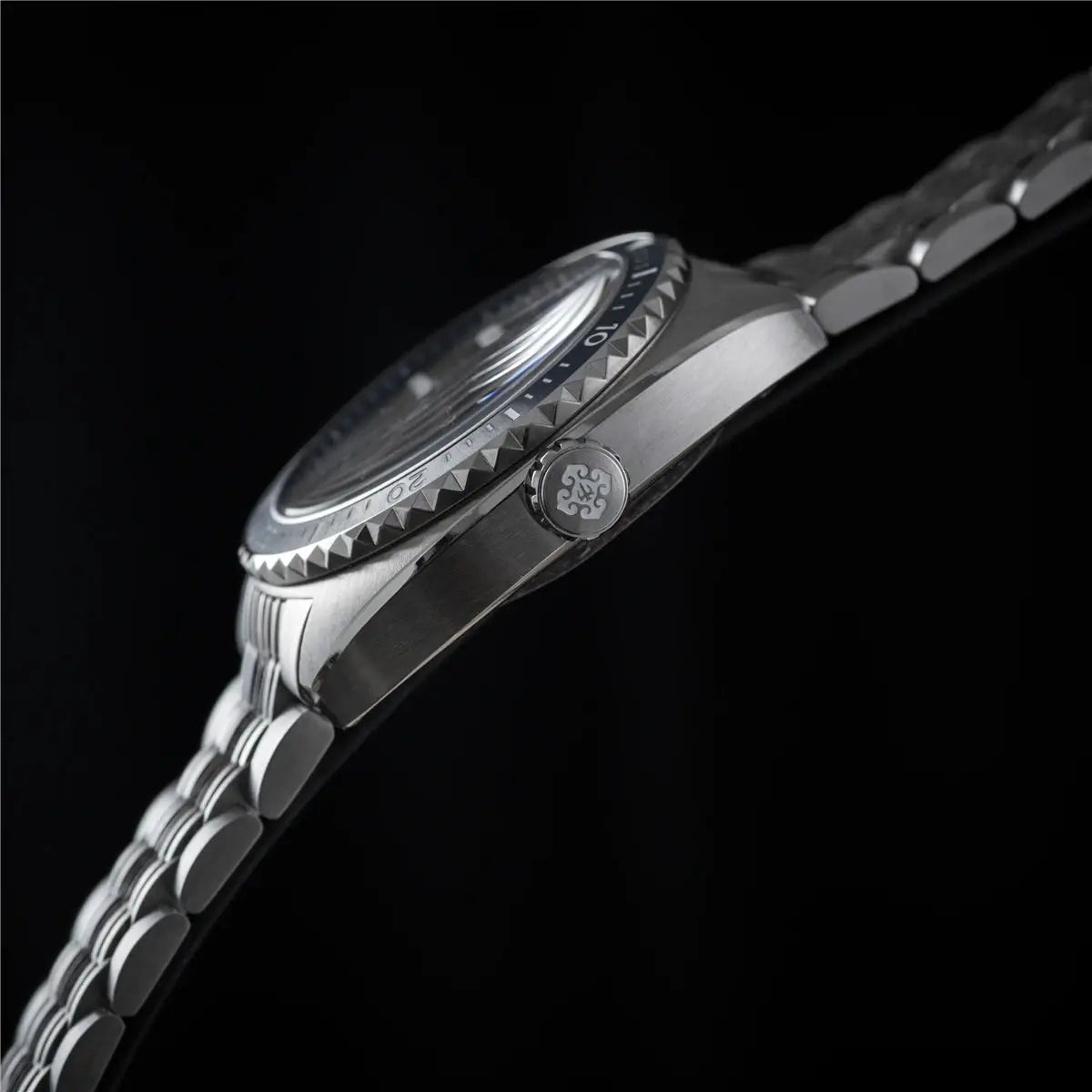 IXDAO IPOSE 2026 men's stainless steel automatic dive watch with metal bracelet