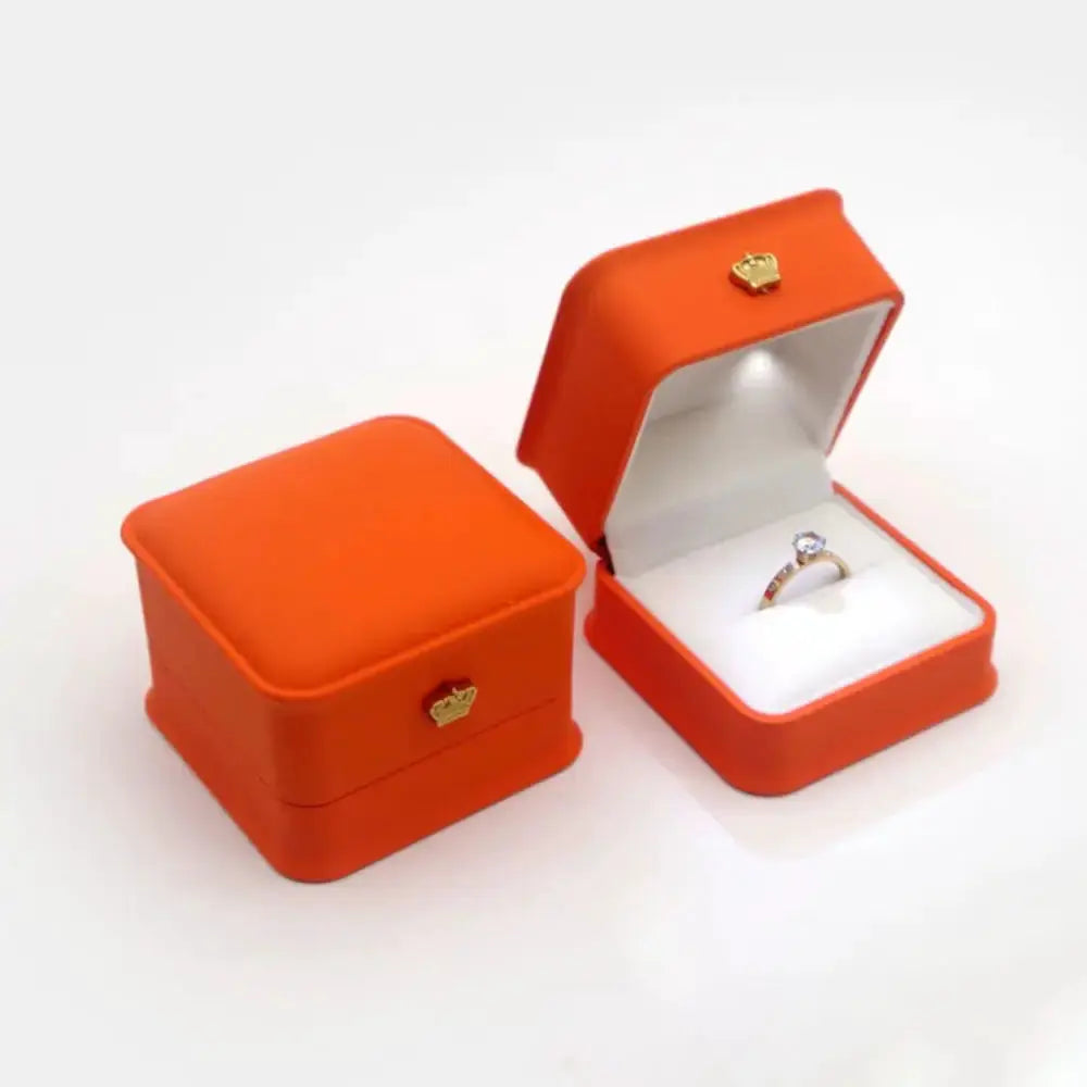 LED Jewelry Ring Box With Light Leather Exterior And Velvet Interior For Proposal Engagement Wedding Gift