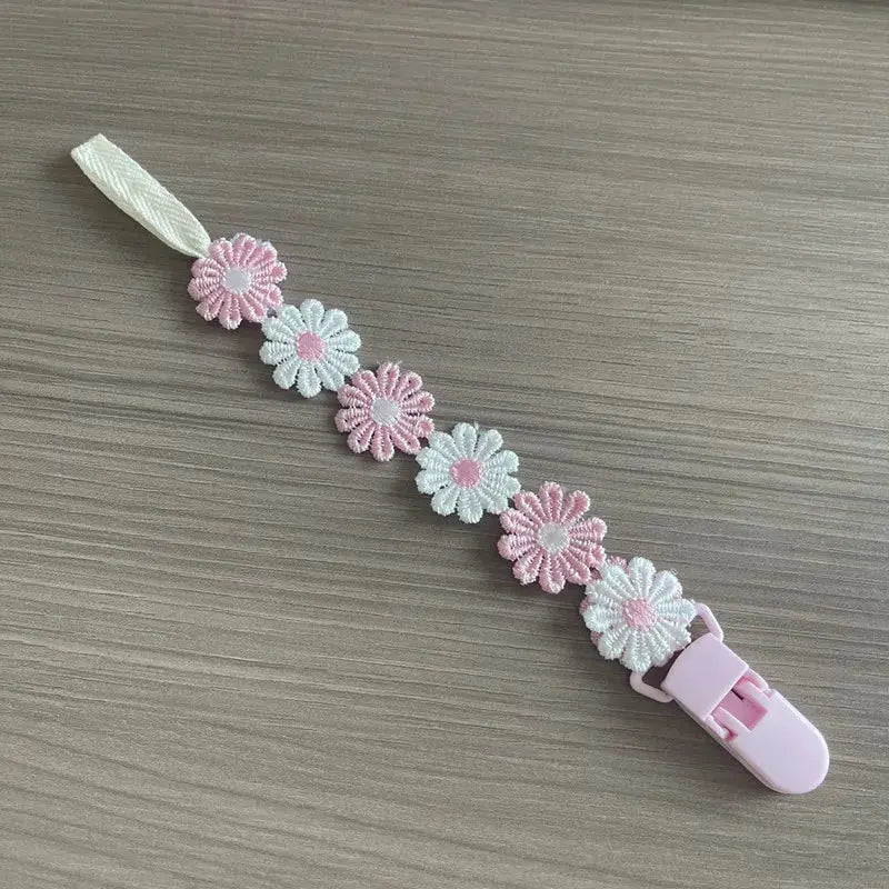 Little Daisy Baby Pacifier Clips and Chain Nipple Holder For Toddlers Girls Baby Shower Gift Baby Accessories