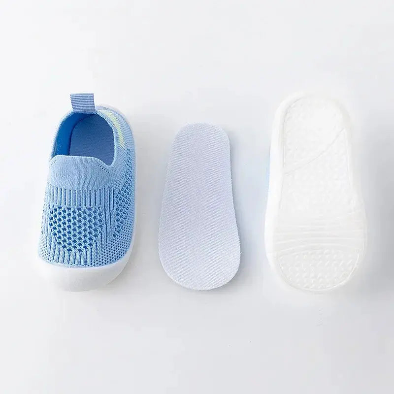 Spring Popular New Baby Shoes Breathable Mesh Knit Slip On Casual Sneakers For Toddlers Non Skid Prewalker 0 To 3T