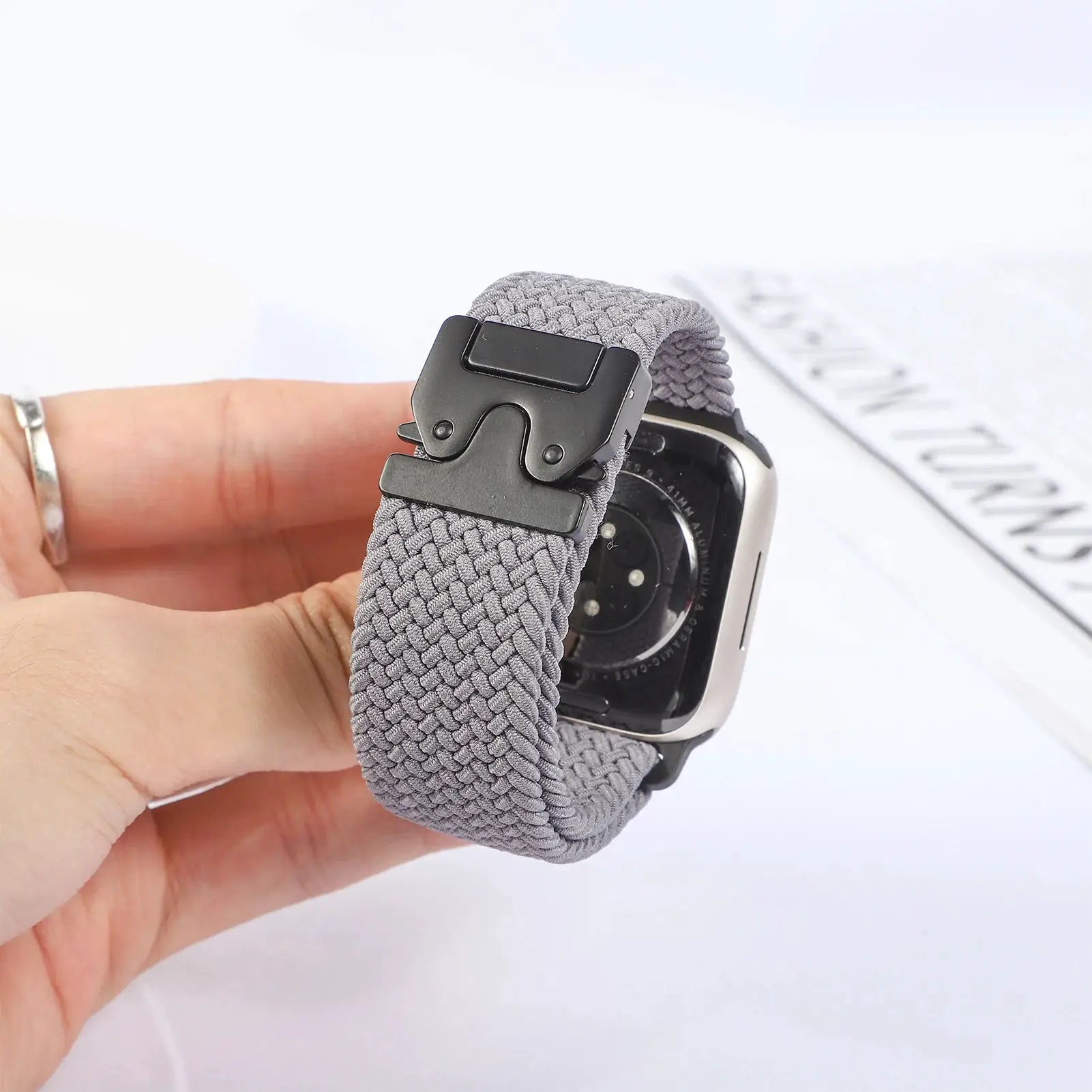 Parachute braided Apple Watch strap in gray with black metal clasp, Simples Market