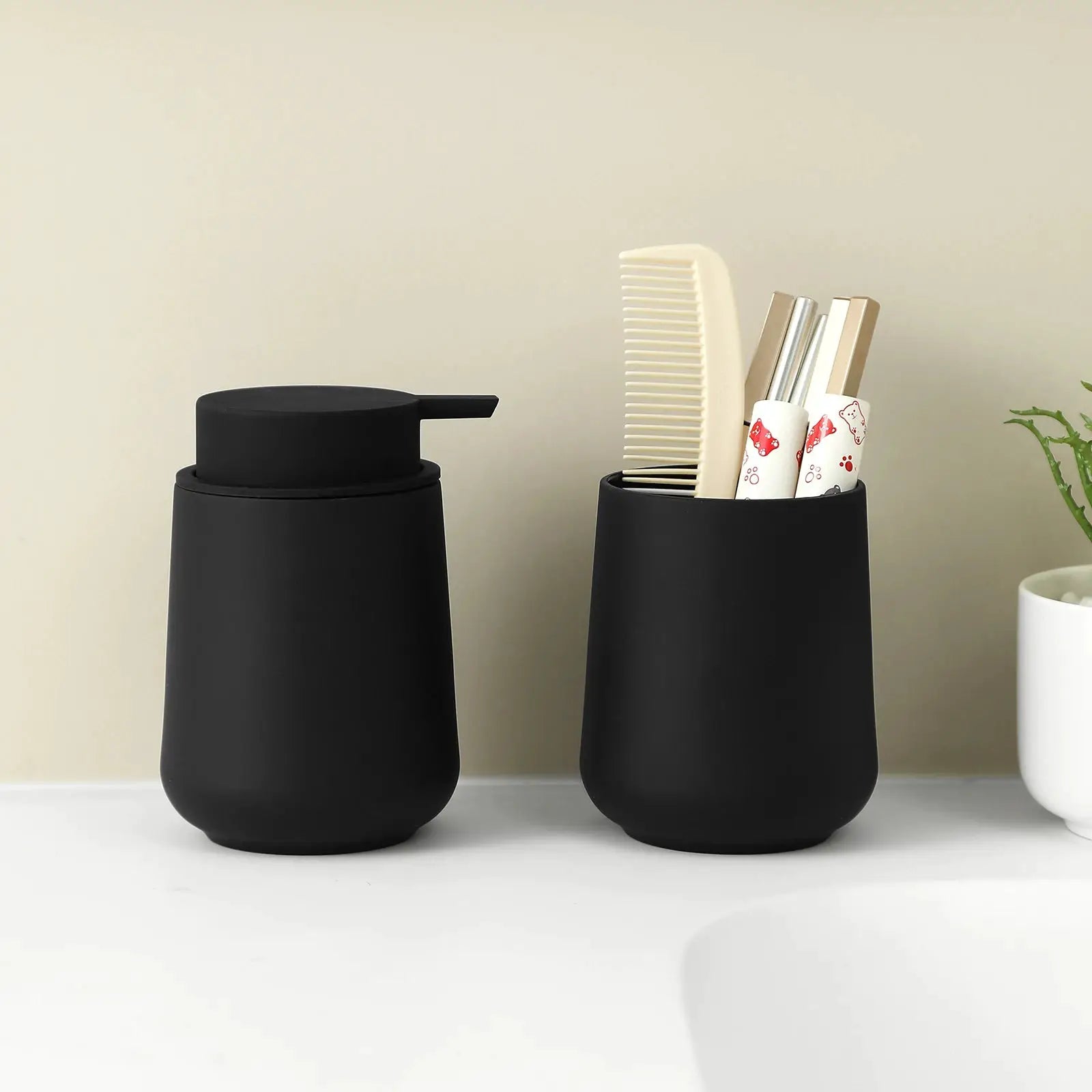 Simples Market 2-piece matte black bathroom soap dispenser and cup set