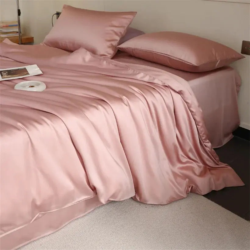 Mulberry silk bedding set in pink by Simples Market; duvet cover, sheet and two pillowcases
