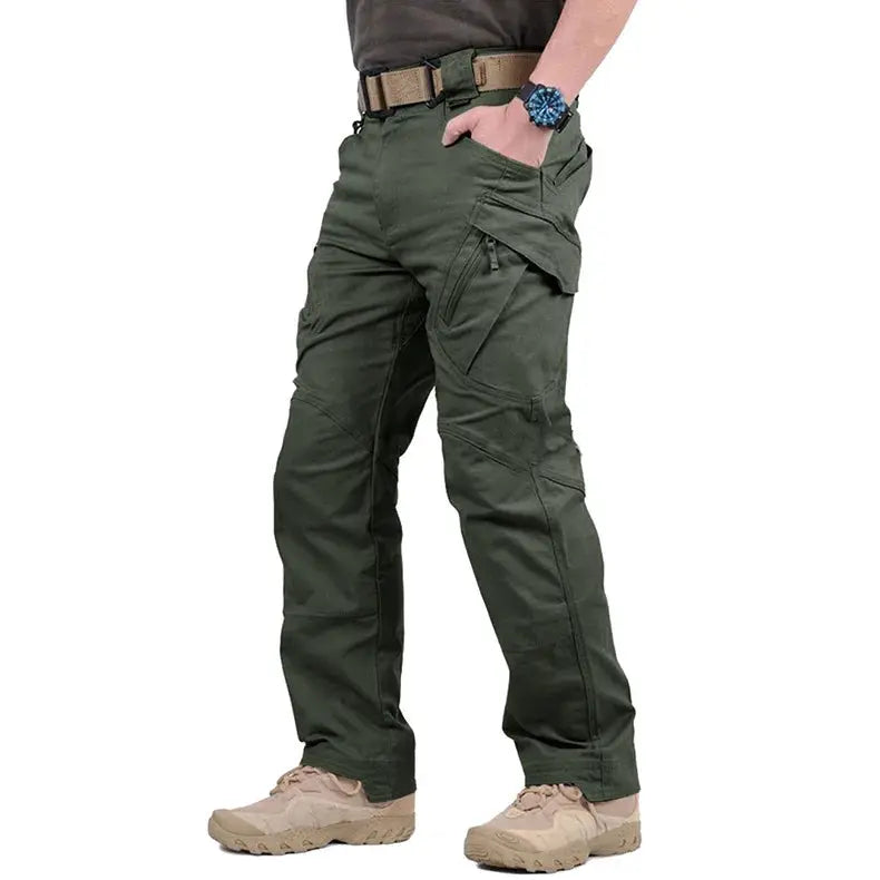 Men's tactical cargo pants in olive green with multiple pockets, Simples Market