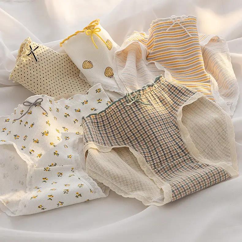 Simples Market M-XL women's cotton mid-waist briefs, 6-pair set in floral, polka dot, stripe, and plaid patterns