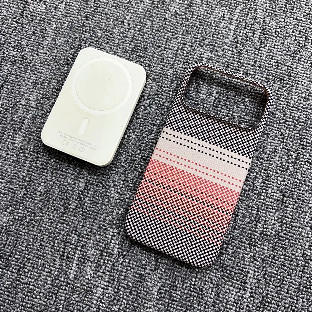 Simples Market MagSafe pad and frameless carbon fiber Kevlar iPhone case with checkered PC texture and red stripe