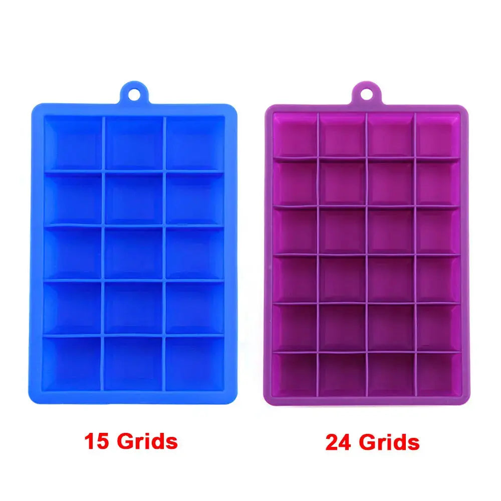 Simples Market silicone ice cube mold set of two: blue 15-grid and purple 24-grid with lids