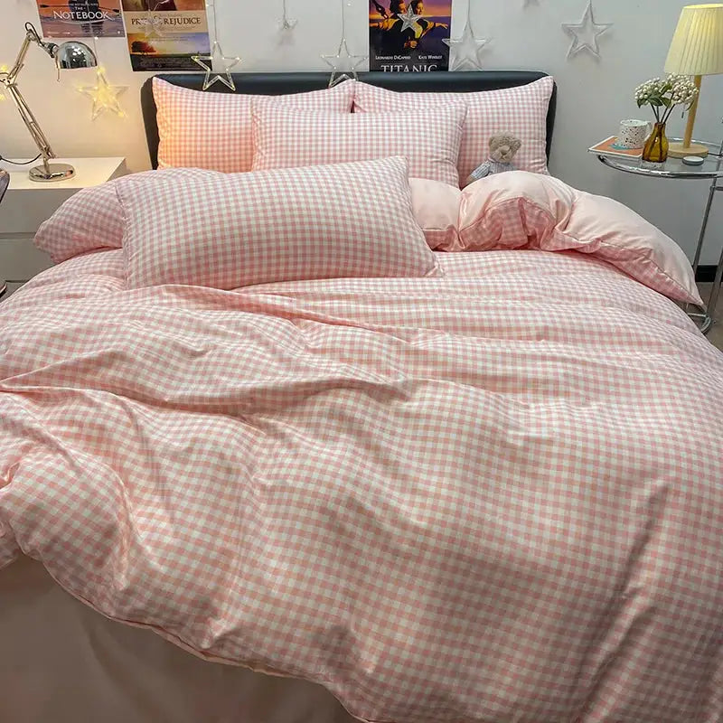 Nordic plaid pink cotton bedding set by Simples Market for queen/king size, includes duvet cover and pillowcases