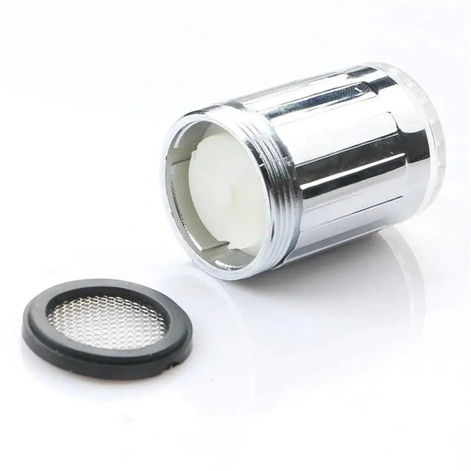 LED faucet head with glow light, water-saving aerator, 3-color changing nozzle, chrome finish.