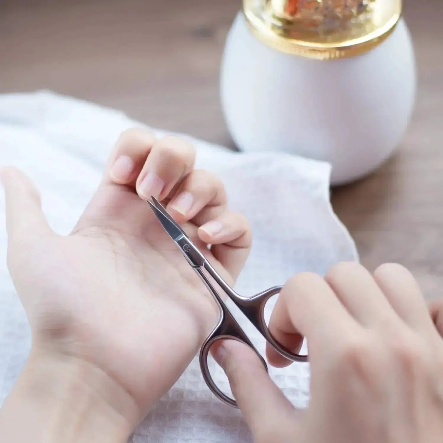Cuticle Scissors Nail Cuticle Clippers Trimmer Stainless Steel Professional Nail Art Tools Dead Skin Remover Cutter