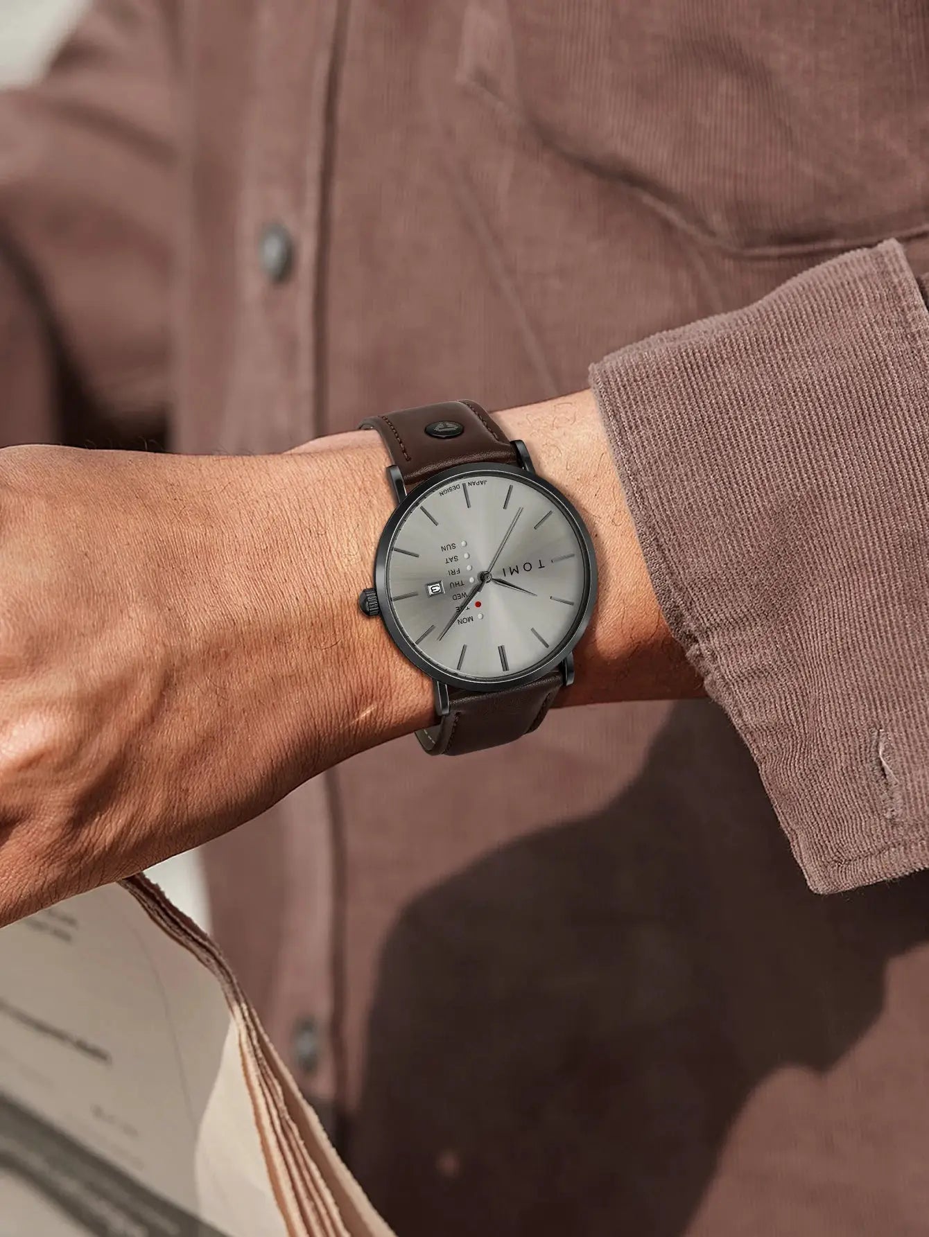 TOMI Trendy men's quartz watch with brown leather strap, silver dial, weekday calendar