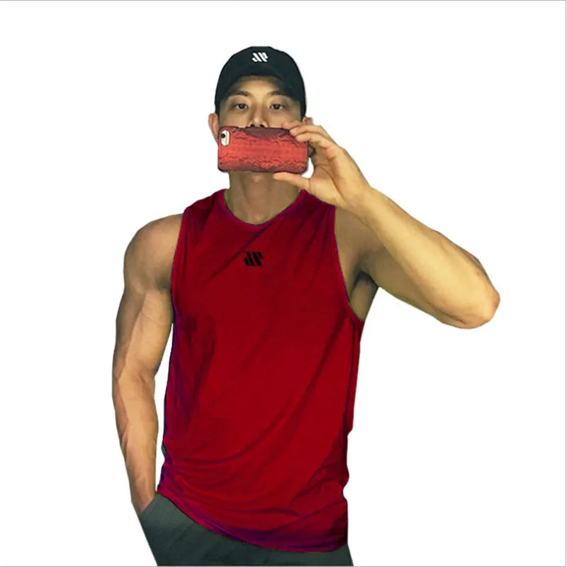 Men's red sleeveless bodybuilding tank top by Simples Market for gym workouts
