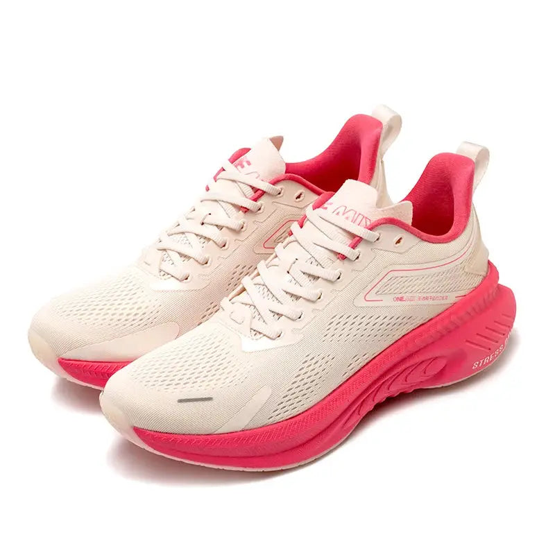 ONEMIX breathable mesh running shoes, cream upper with pink sole for men and women, Simples Market.