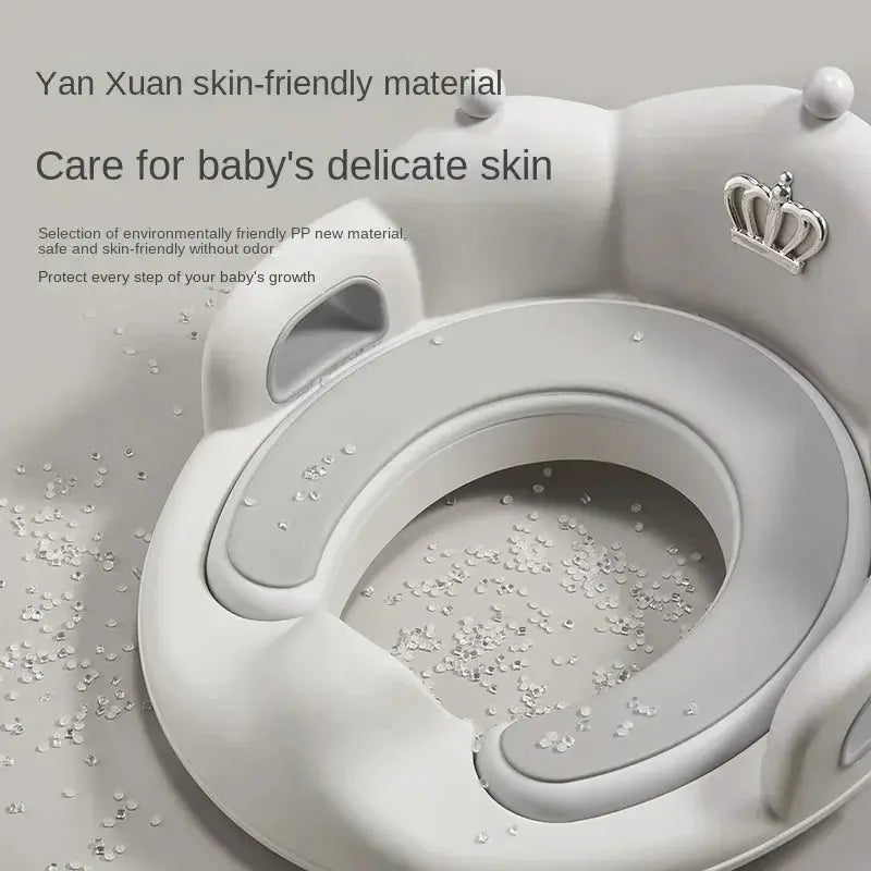 Simples Market baby and child toilet seat ring cushion; white, skin-friendly material.