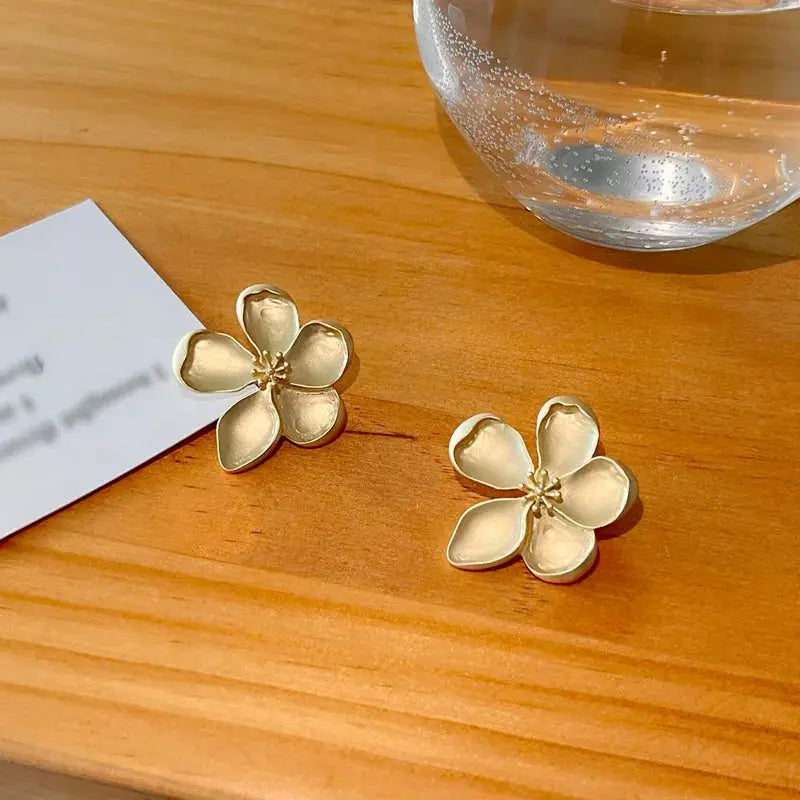 Gold Color Matte Texture Metal Flower Retro Earrings for Women and Girls Party Jewelry Gifts 2024