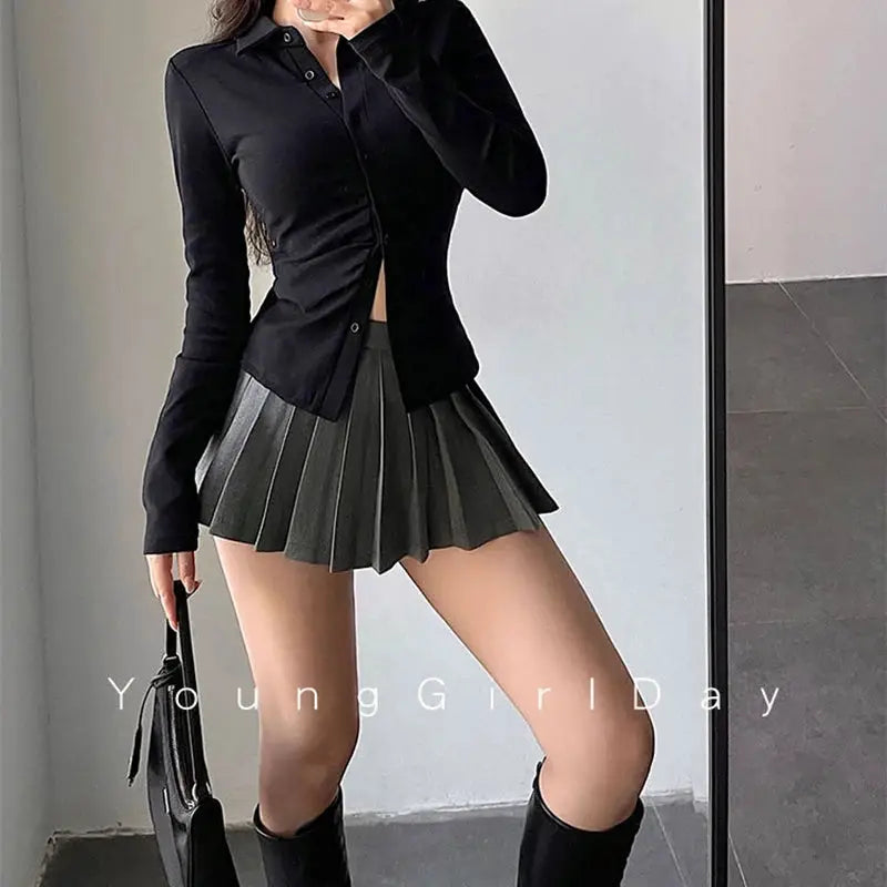 Women's pleated mini skirt with built-in shorts, high-waist gray A-line, Simples Market