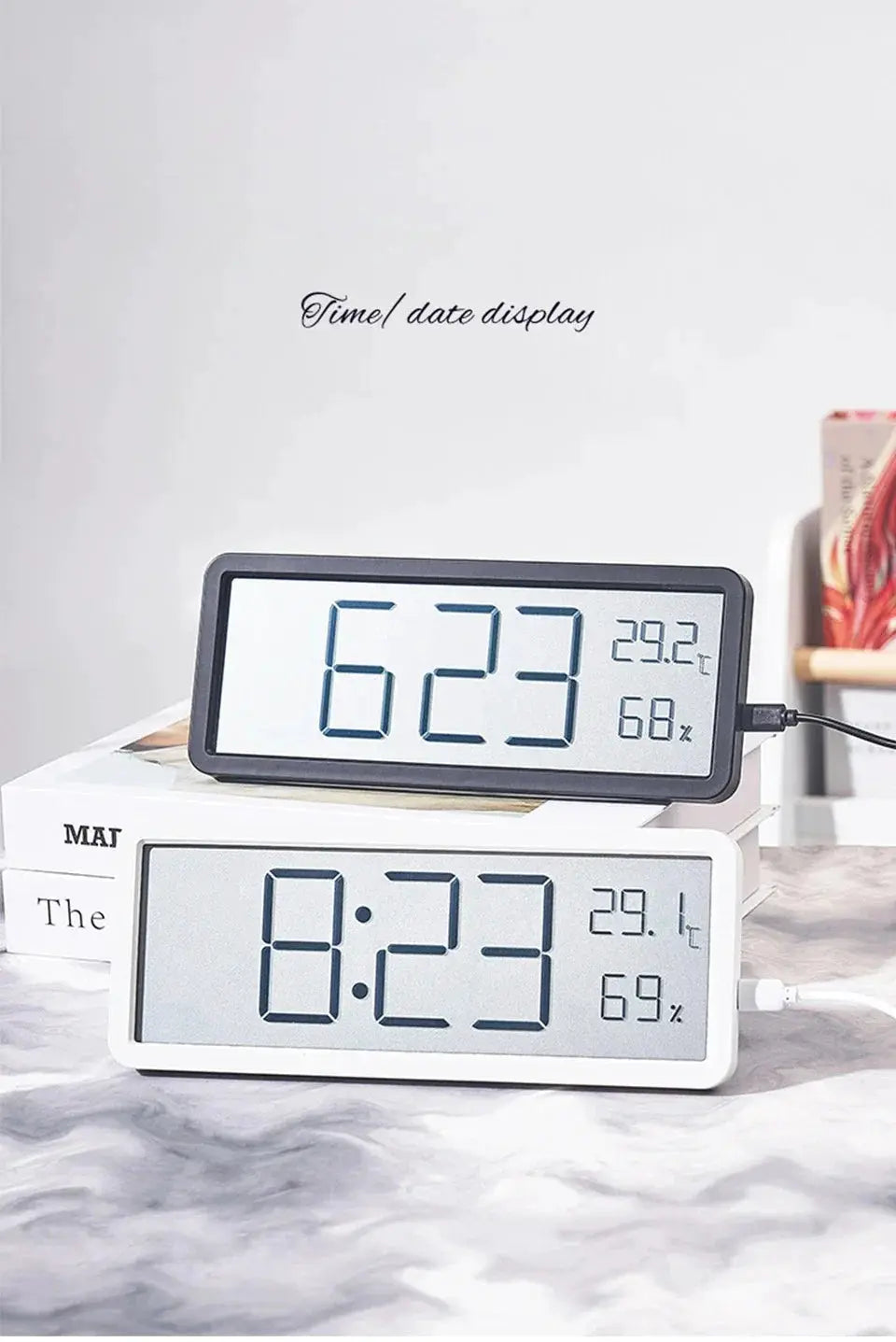 Simples Market LCD digital clock set: two clocks, white desk unit and black battery-powered display showing time, 29.2°C, 68% humidity