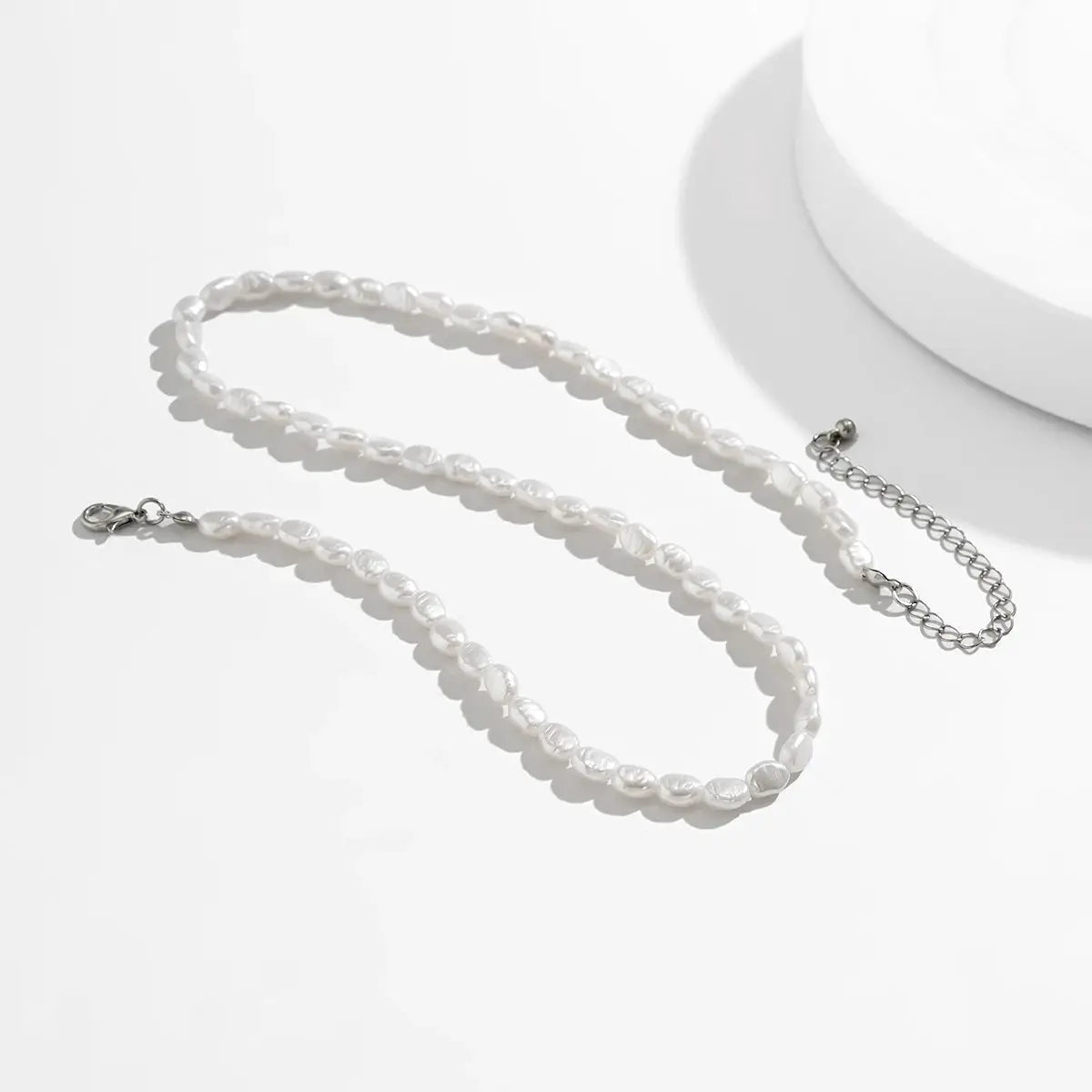 Vintage Faux Pearl Choker Necklace For Women Elegant Beaded Temperament Necklace Wedding Party Gift