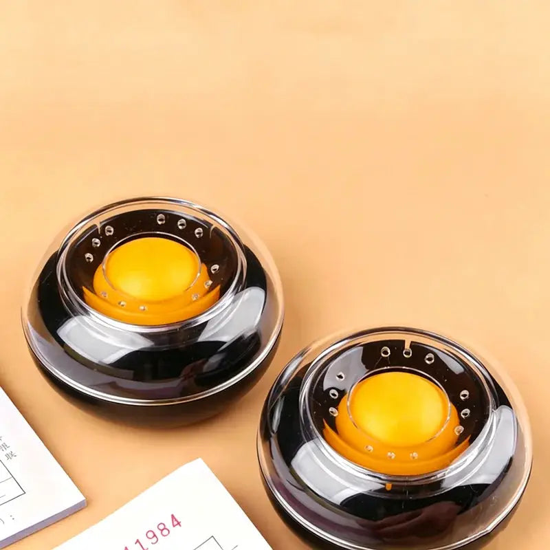Simples Market round cashier finger-wet money counting tool, 2-piece set with orange centers and clear lids