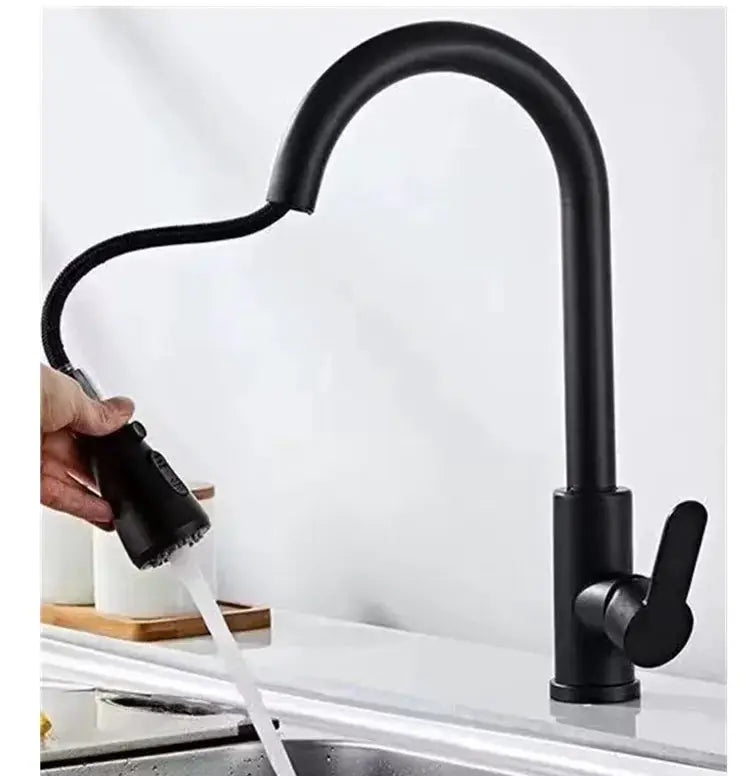 Kitchen faucet by Simples Market with flexible pull-out spray, two-mode nozzle, black matte finish.