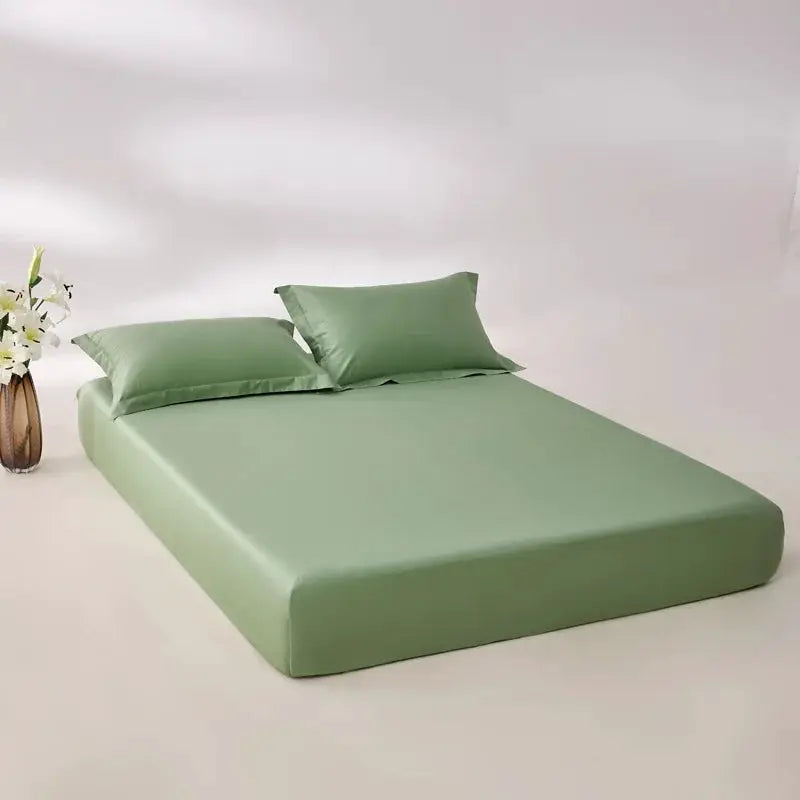 Simples Market 100% Egyptian Cotton fitted sheet in green with elastic edges (140/160/200 cm)