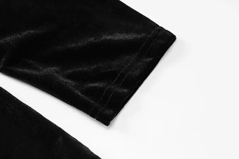 Dulzura Autumn Velvet long-sleeve O-neck bodycon jumpsuit in black velvet with zipper detail, Simples Market.