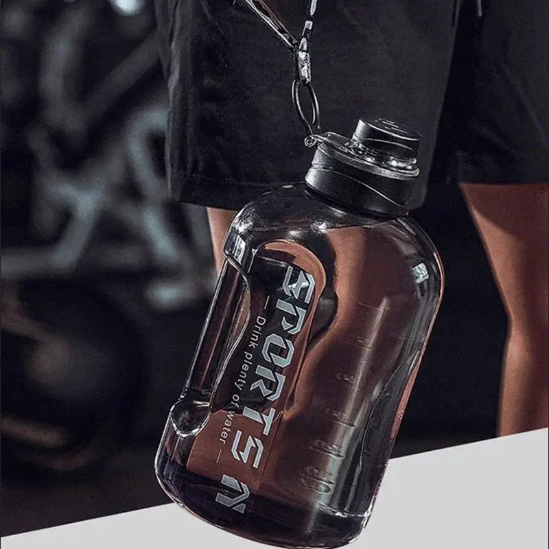 1.7L 2.7L Large Sports Water Bottle For Fitness And Cycling Gear