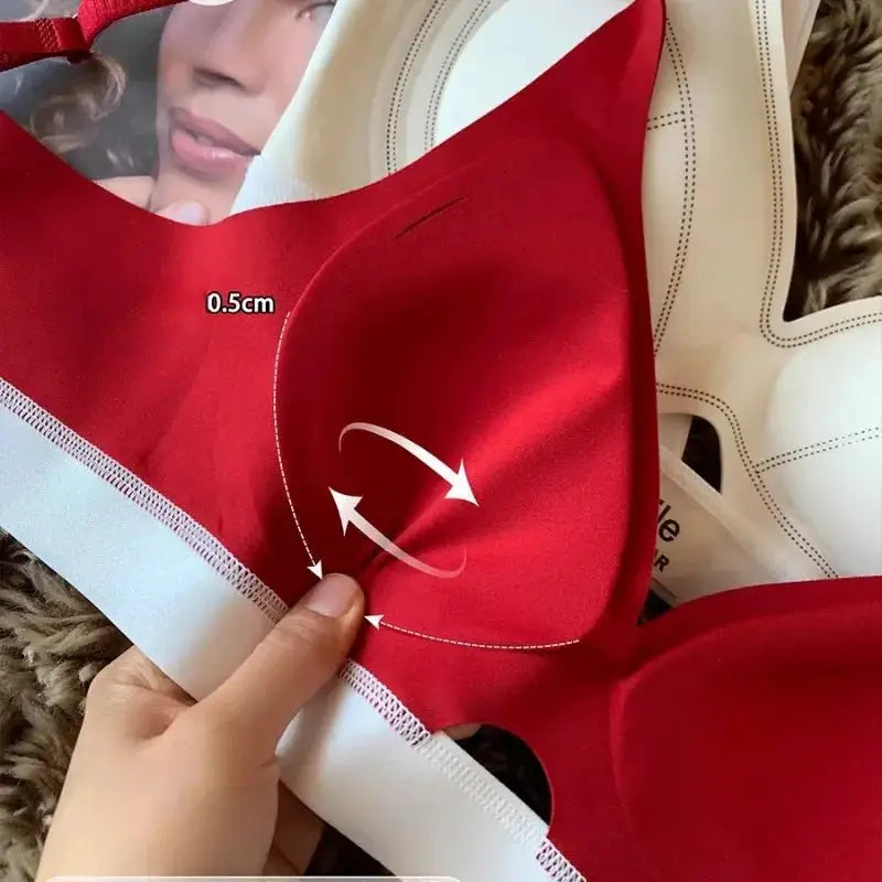 SP&CITY red seamless bra with white trim, breathable lightweight lingerie