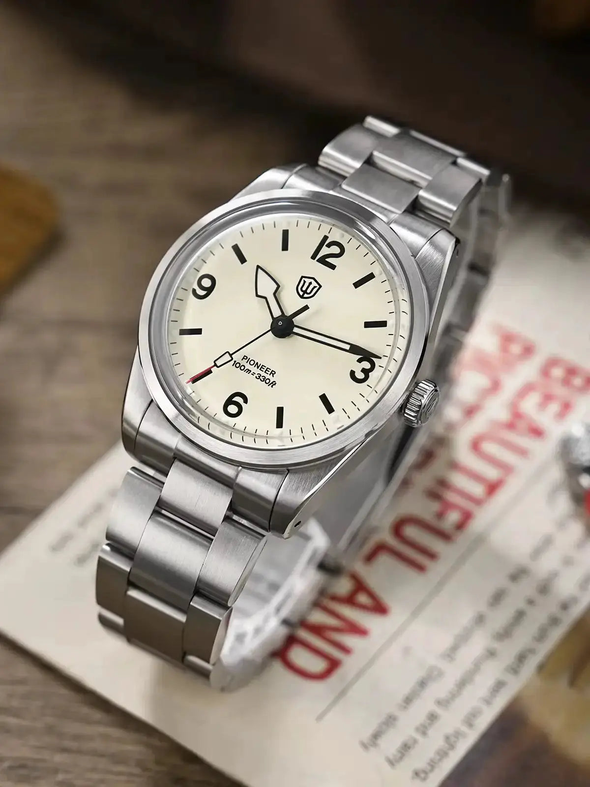 Watchdives WD1960S V2 stainless steel wristwatch with cream dial and sapphire crystal