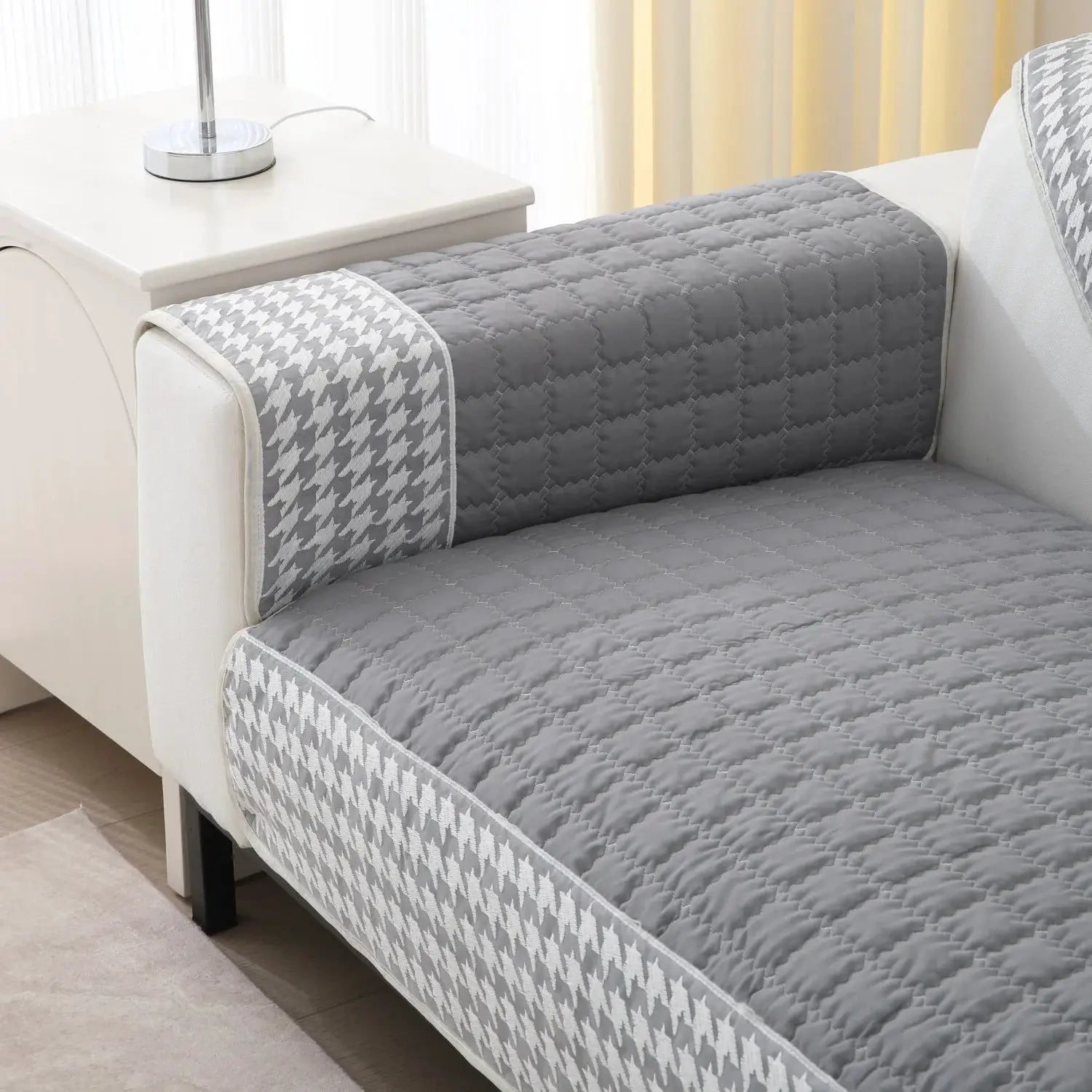 Sofa cushion cover by Simples Market in gray houndstooth lace quilting with anti-slip backing