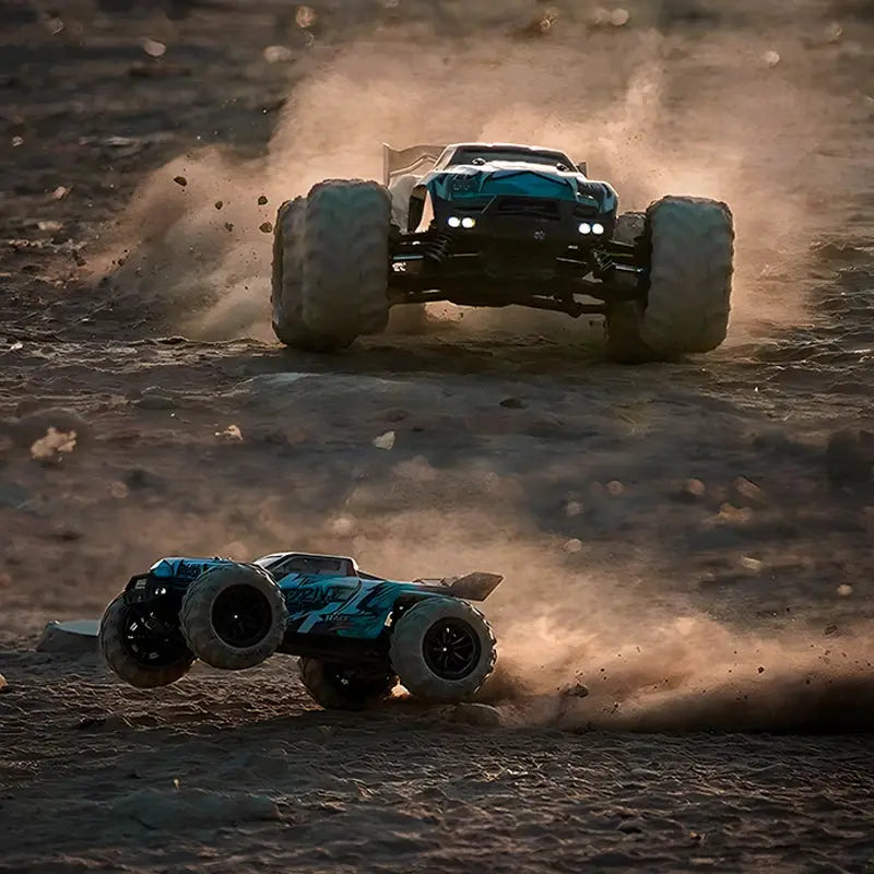 One Sixteenth Scale 4WD RC Monster Truck With LED Lights High Speed Drift 70KMH Or 50KMH Remote Control